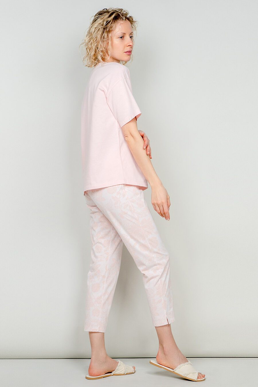 Пижама для женщин TRIKOZZA 796227 купить оптом от производителя. Совместная покупка женской одежды в OptMoyo